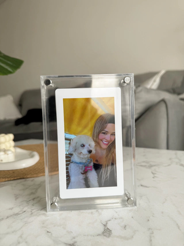 UnderPaws™ Digital Memory Frame